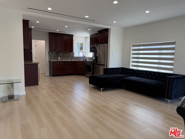 Building Photo - 8561 Kyle St