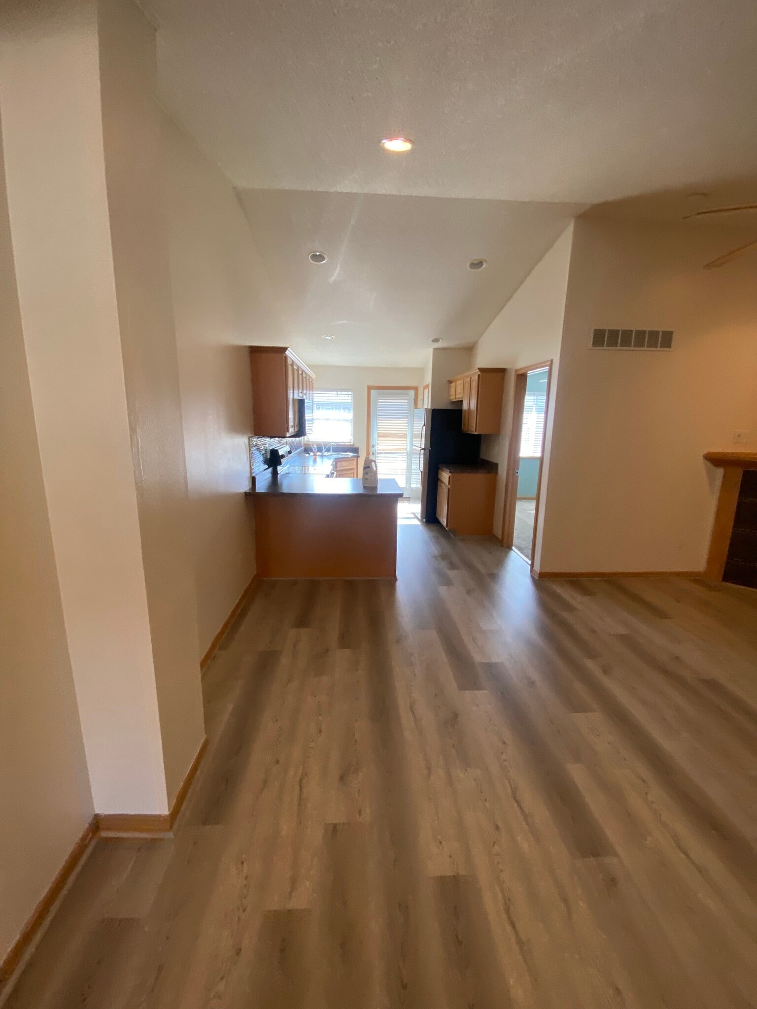 Building Photo - 1455 Easton Ln