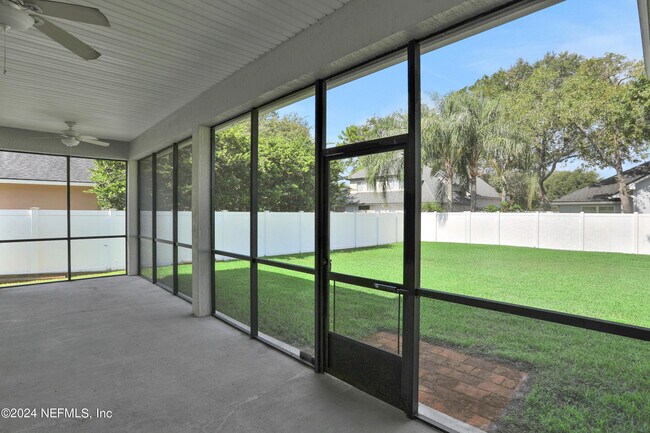 Building Photo - 1513 Hackberry Ct