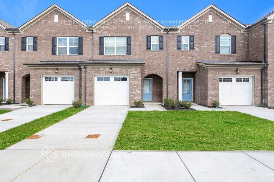 Primary Photo - 127 Fister Dr