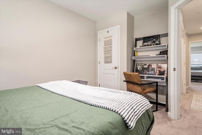 Building Photo - 7062 Fox Glove Ln