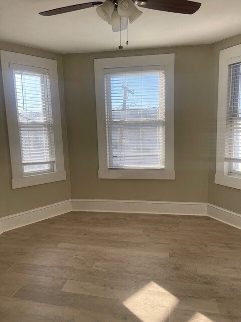 Building Photo - 150 Maverick St