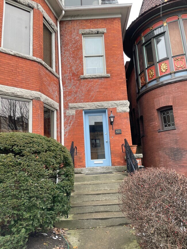 Front Door - 471 Virginia St