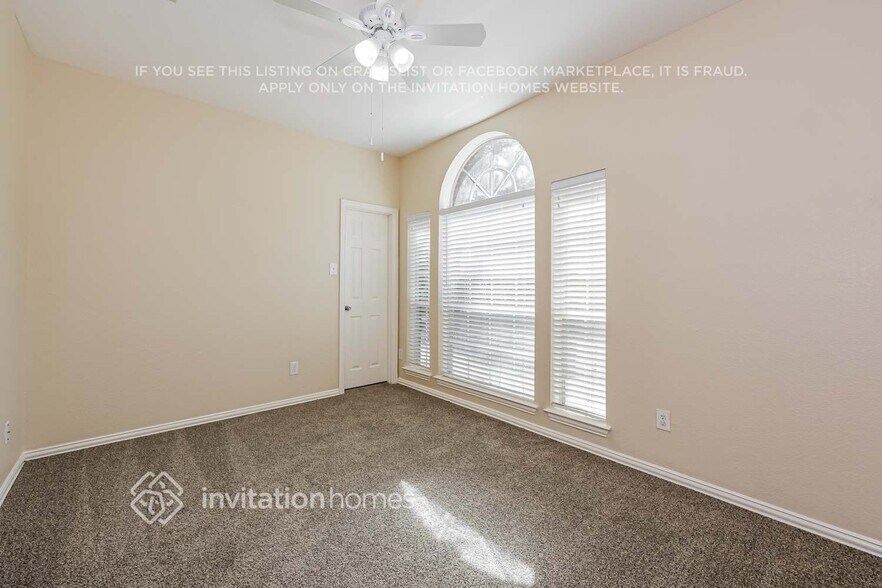 Building Photo - 11732 Latania Ln