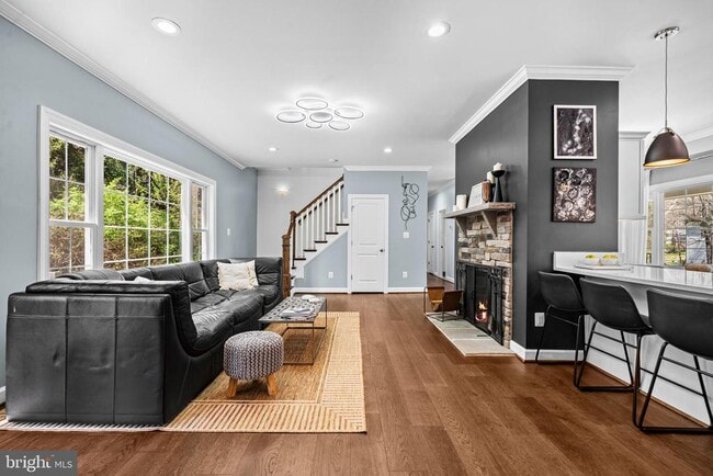 Building Photo - 3803 Estel Rd