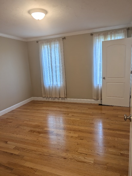 Building Photo - 55 Wenham Rd