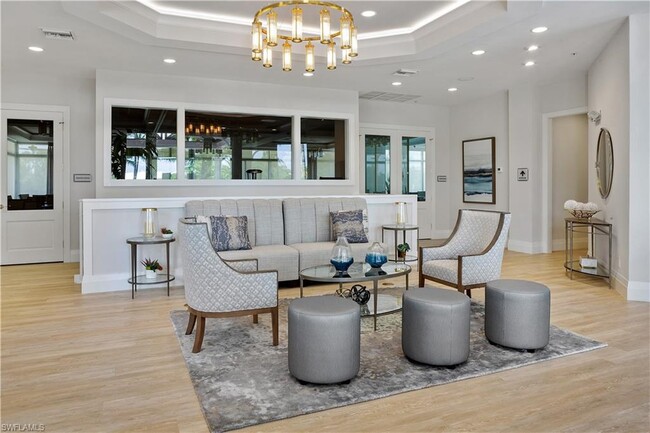 Building Photo - 15035 Sterling Oaks Dr