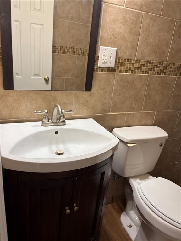 Building Photo - 2088 Cavanaugh Ave SE