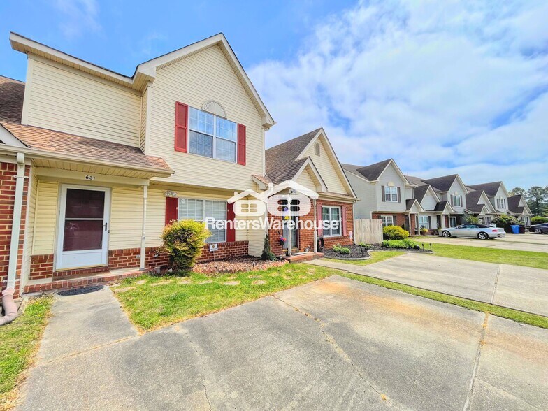 Building Photo - 631 Brisa Ct