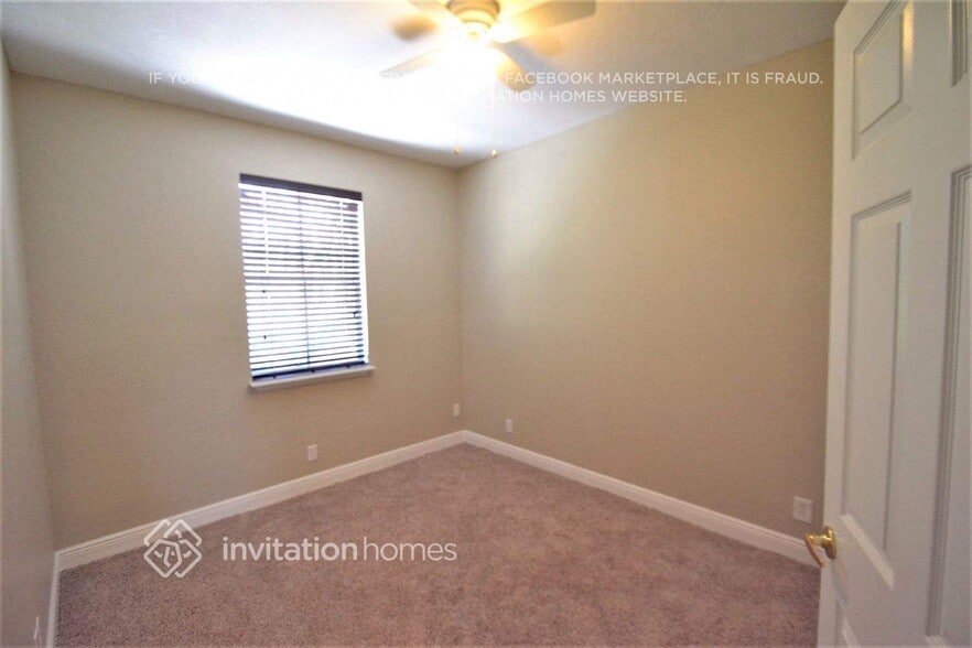 Building Photo - 2465 SW 99th Way