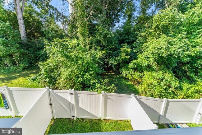 Building Photo - 42673 New Dawn Terrace