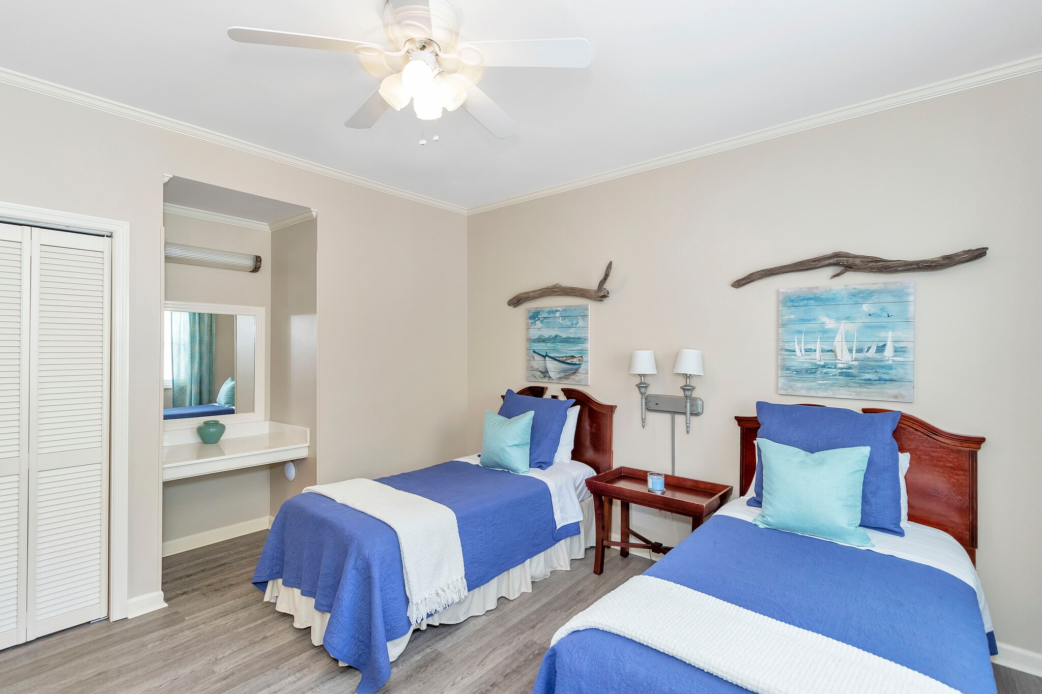 Building Photo - 203 Sunset Point Dr