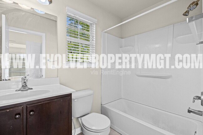 Building Photo - 3586 Brister St