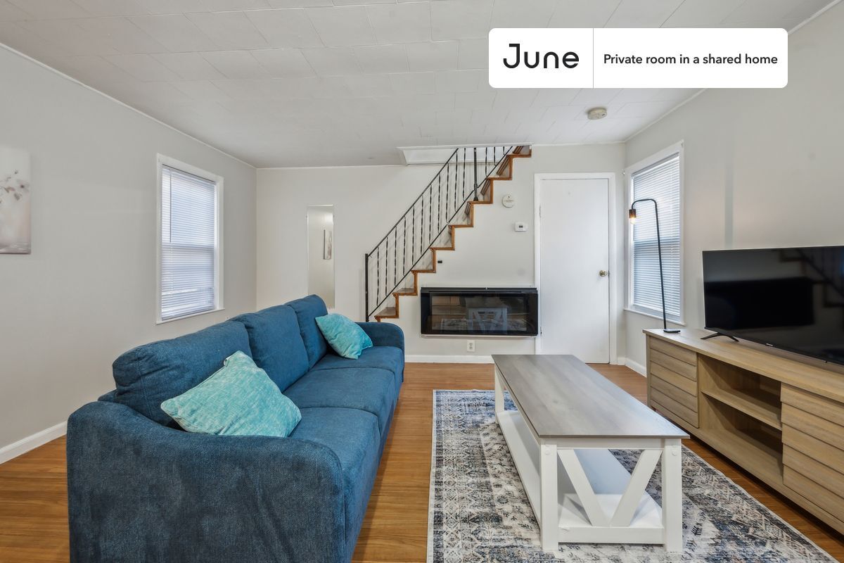 Building Photo - Room in Shared 3 bed/1 bath home in East Cambridge