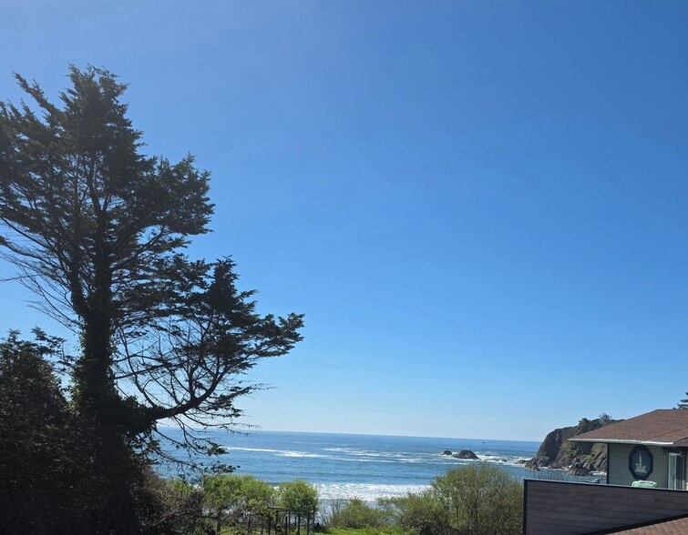 View from unit - 1047 Wharf St