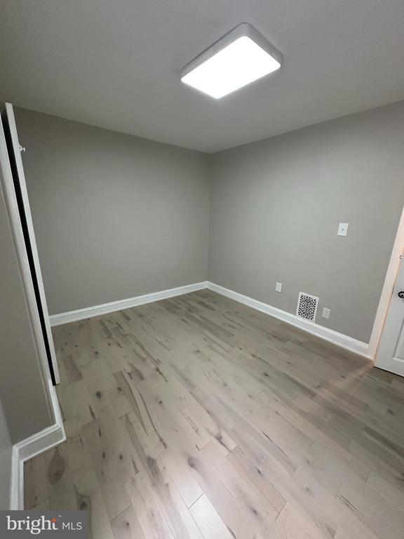 Building Photo - 4710 Warrington Ave