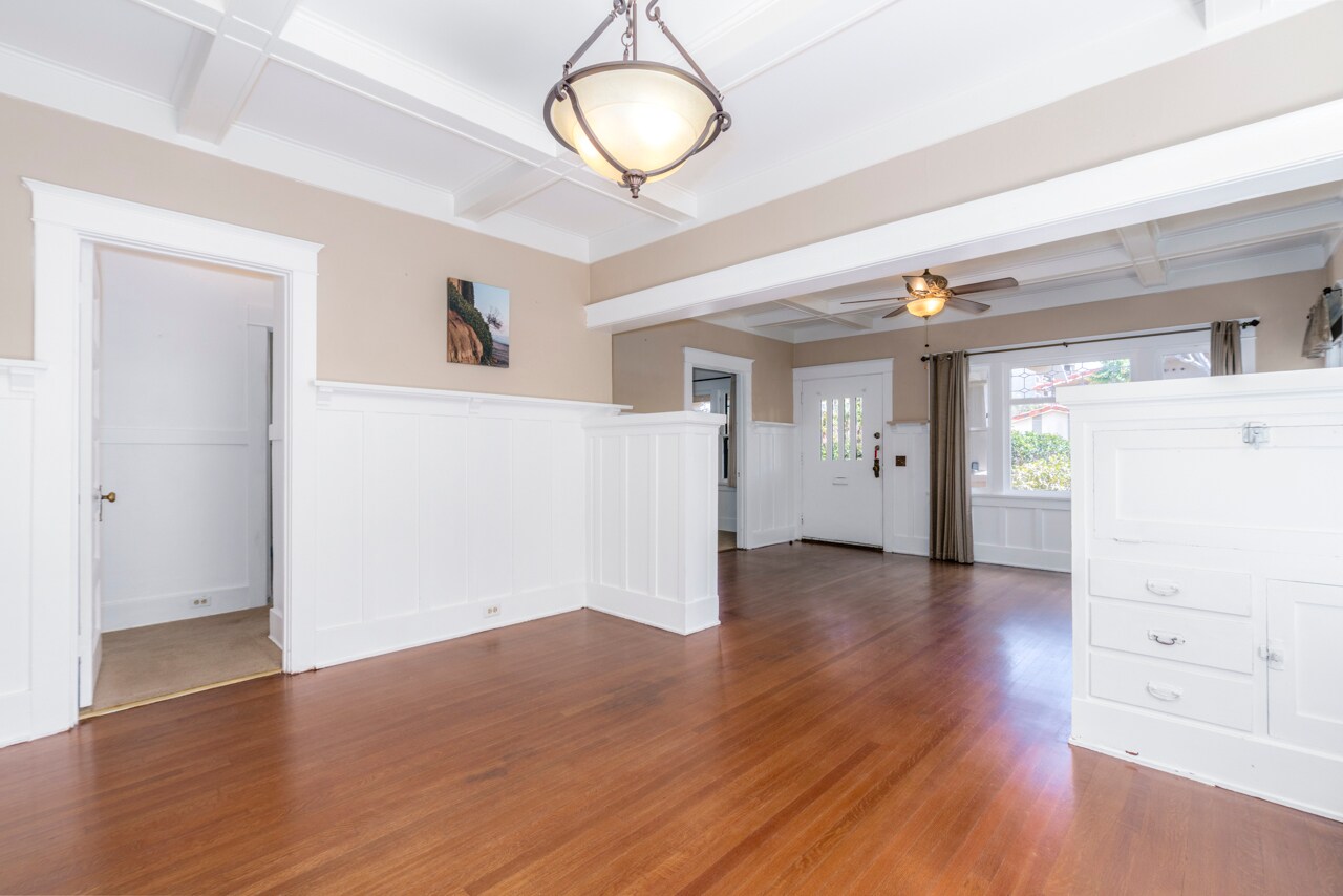 Dining area off of living room - 367 Junipero Ave