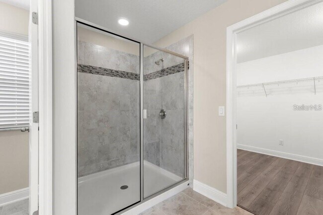 Building Photo - 16010 Sonoma Grv Cir