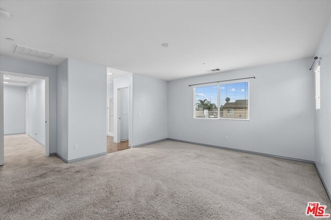 Building Photo - 24944 El Braso Dr