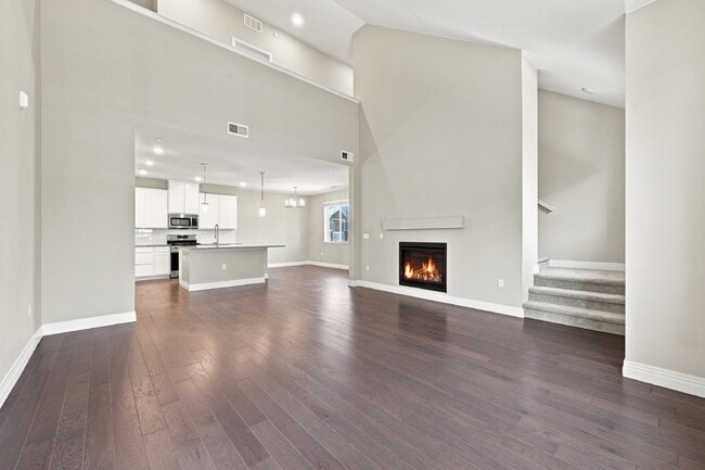 Building Photo - $2,495.95- 3 Bed, 3 Bath Condo in Aurora with In Unit Laundry!