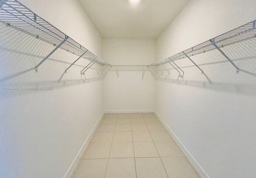 Building Photo - 16740 SW 290th Ln