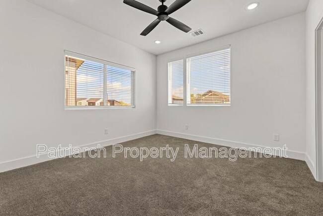 Building Photo - 3003 Alpha Wolf Ct