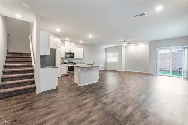 Building Photo - 4730 Ridgeley Ave