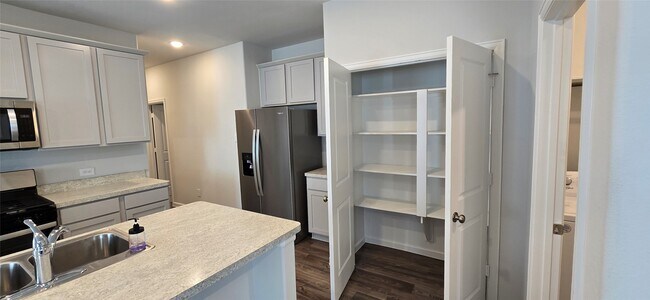 Building Photo - 16834 Pandora Wy