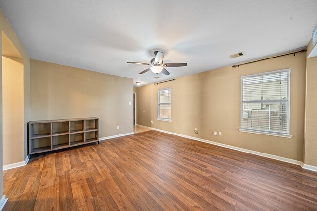 Building Photo - 20758 Cypress Crescent Ln