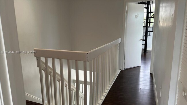 Building Photo - 8834 SW 130th Ct