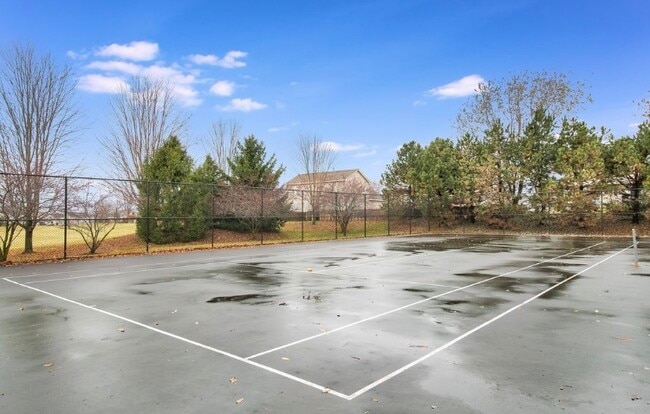 Building Photo - 4313 Dillon St