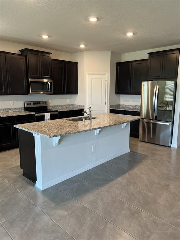 Building Photo - 1509 Tropical Oasis Ave