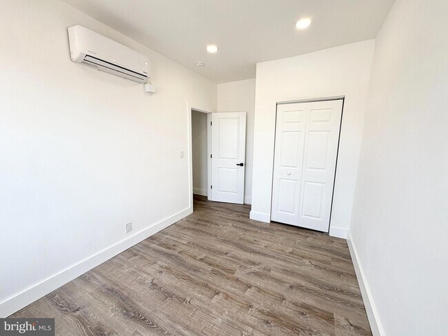 Building Photo - 30 Haddon Ave