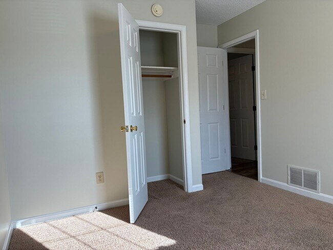 Building Photo - ***NEW Price***