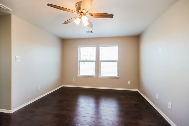 Building Photo - 4314 Firebrush Ln