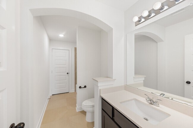 Building Photo - 21127 Coral View Dr