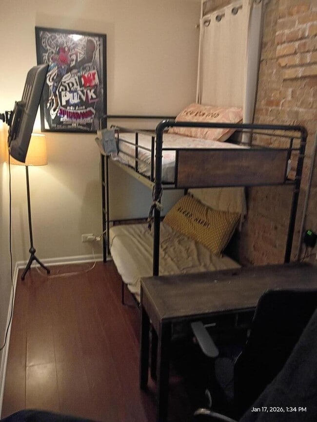 Building Photo - 1453 W Huron St