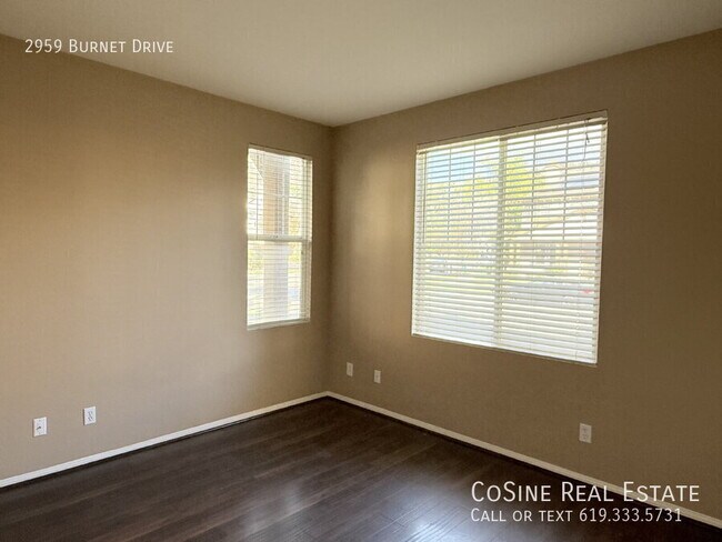 Building Photo - 2959 Burnet Dr