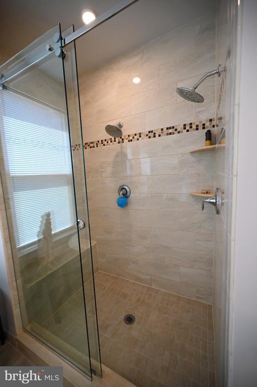 Building Photo - 5403 Woodyard Rd