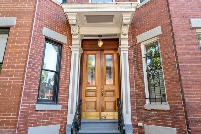 Building Photo - 48 Appleton St