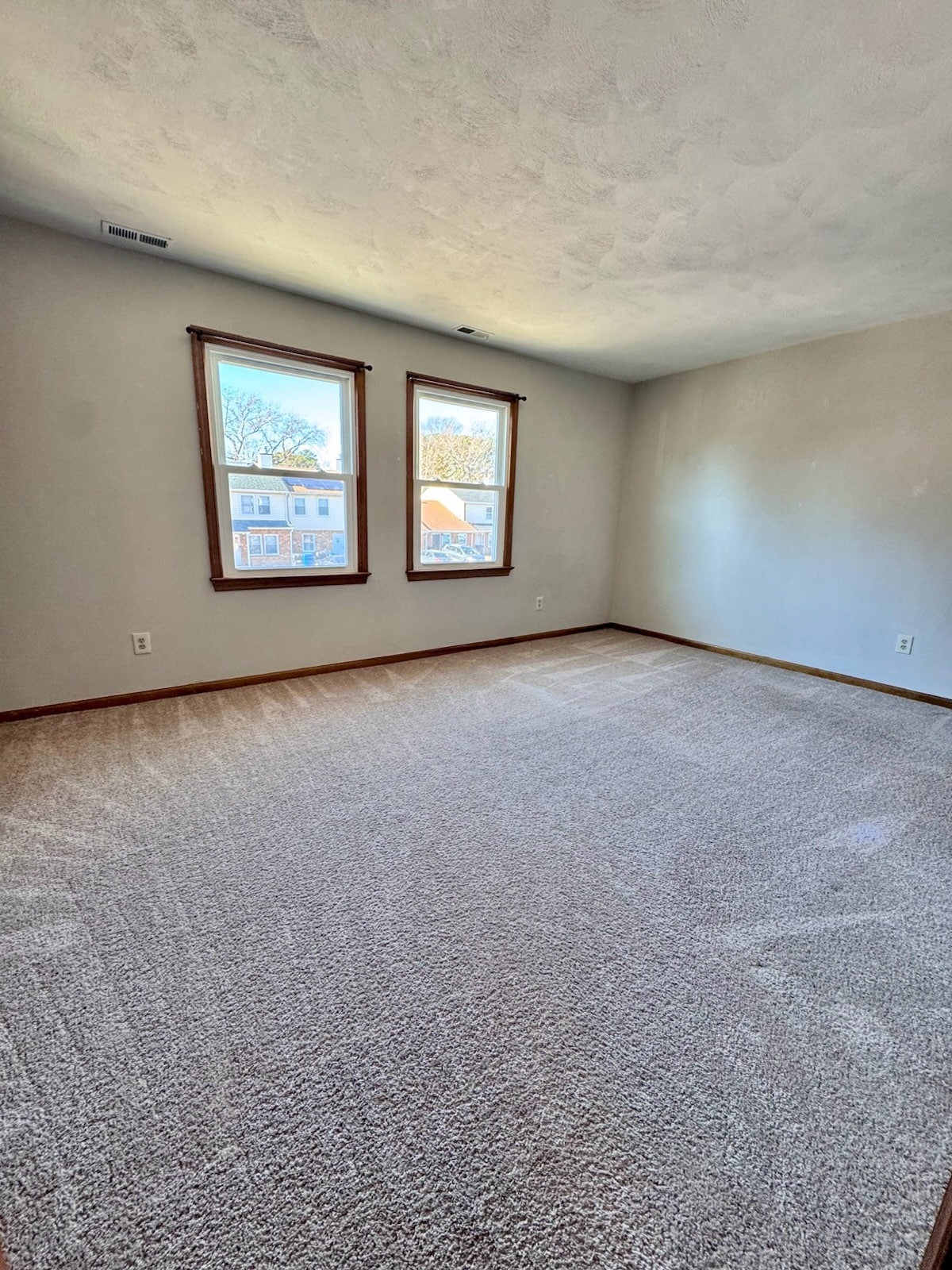 bedrm - 5552 Lynbrook Lndg