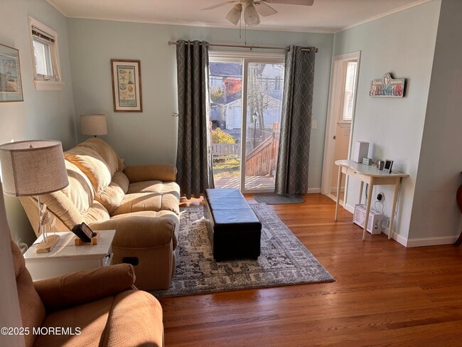 Building Photo - 411 Lincoln Ave