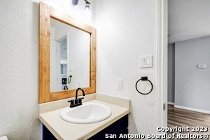 Building Photo - 8807 Shadow Wood Ln