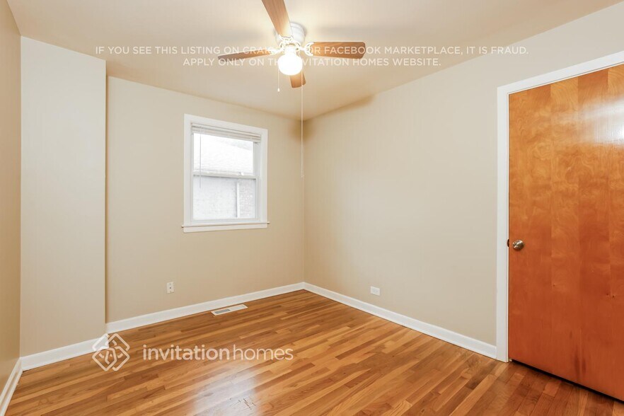 Building Photo - 1624 Mulford St