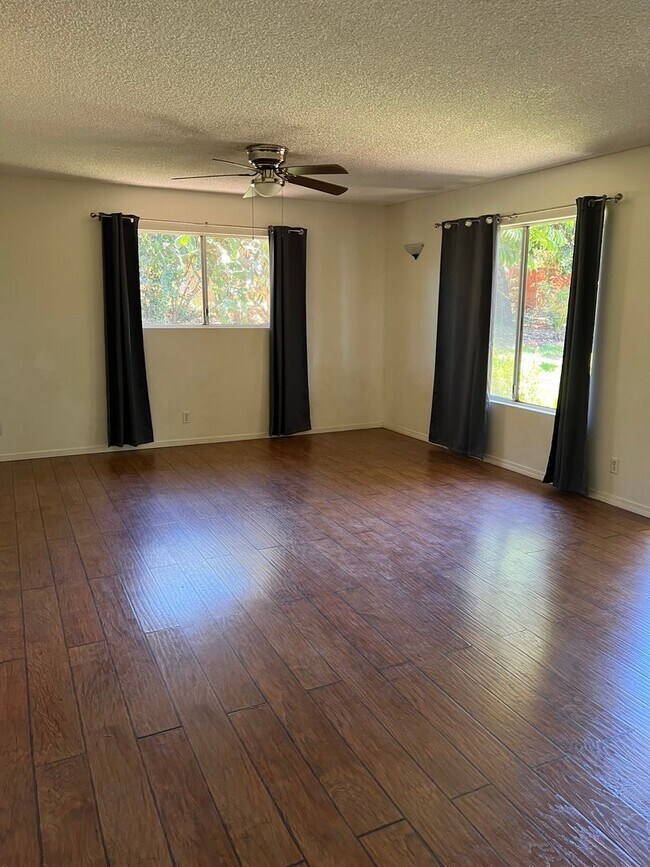 Building Photo - 412 Kinaole Cir