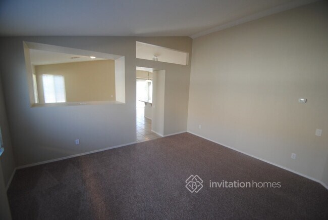 Building Photo - 13045 W Avalon Dr