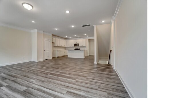 Building Photo - 2310 Creekmere Ln