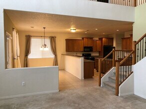 Building Photo - Single Family Home