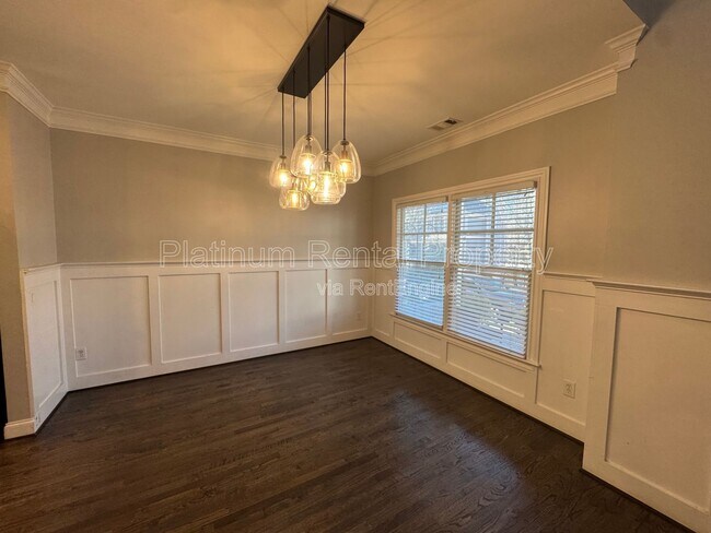 Building Photo - 1705 Barfield Run NW