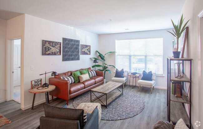Living Room - Creek Corner Apartments